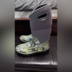 Bogs snow boots size 11